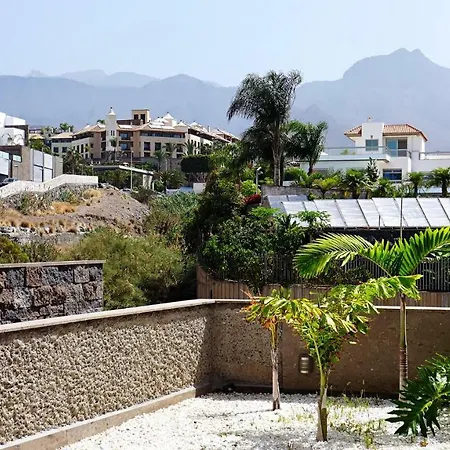 Luxury In Bahia Del Duque ヴィラ アデヘ